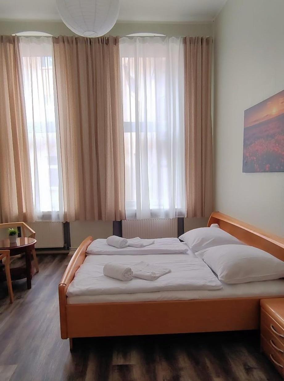 I Guest house